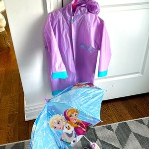 FROZEN raincoat & umbrella set